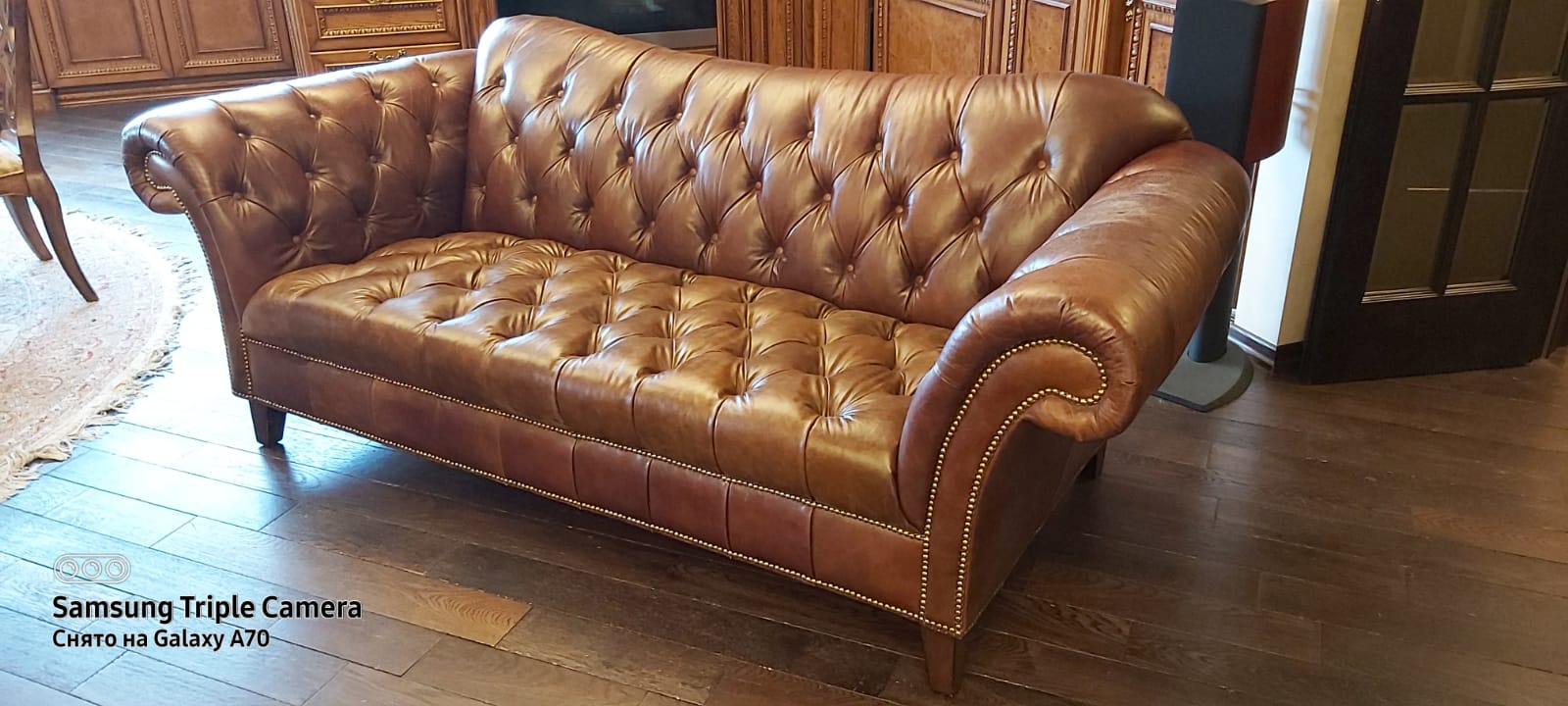 Перетяжка дивана. Любим