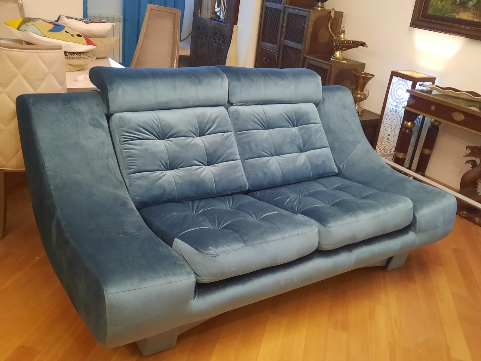 Обивка дивана на дому. Любим