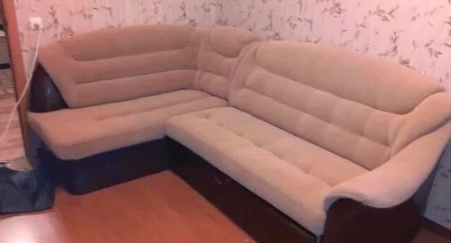 Перетяжка углового дивана. Любим